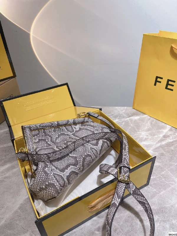 EN   Designer bags by Fendi 237