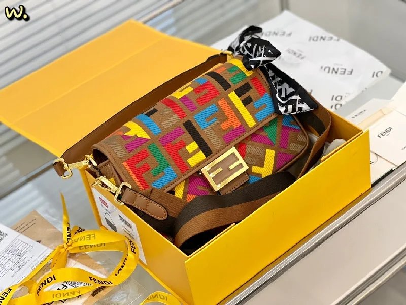 EN   Designer bags by Fendi 239