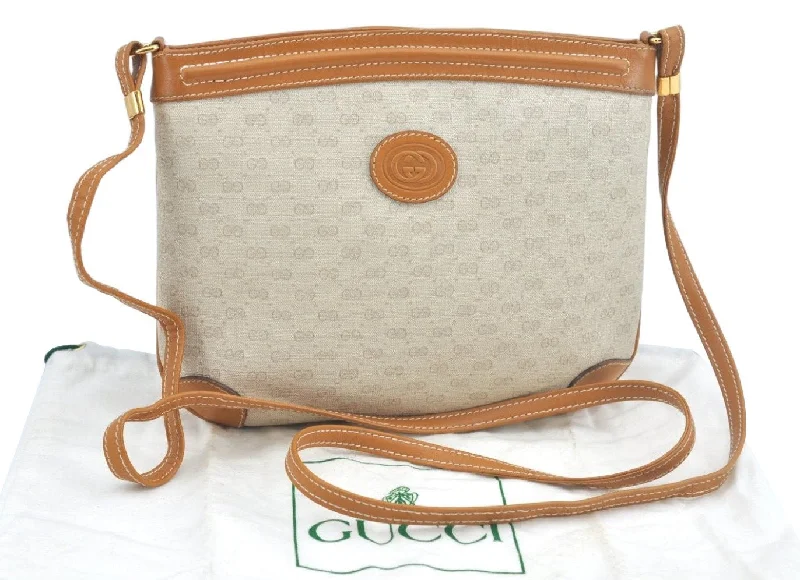 Authentic GUCCI Micro GG PVC Leather Shoulder Cross Body Bag Purse White L0679