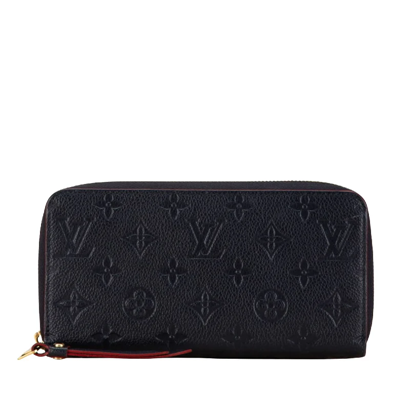 LOUIS VUITTON Zippy wallet