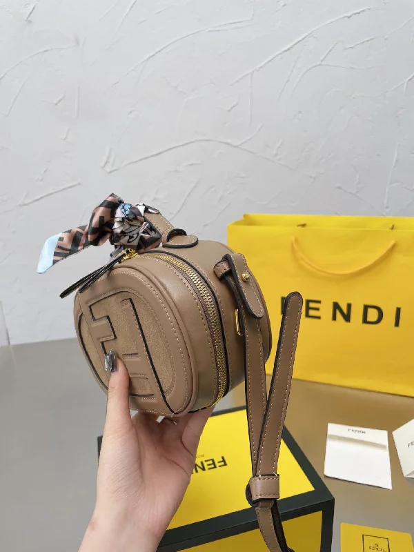 EN   Designer bags by Fendi 241