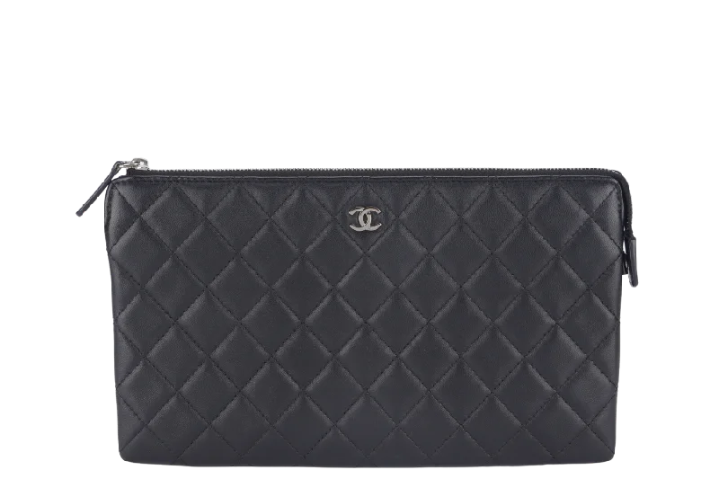 CHANEL BLACK LAMBSKIN QUILTED CLUTCH (2638xxxx) SILVER HARDWARE WITH DUST COVER AND BOX