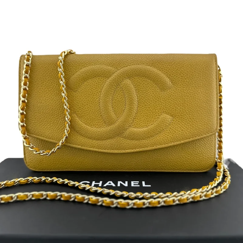 CHANEL Caviar Timeless Clutch